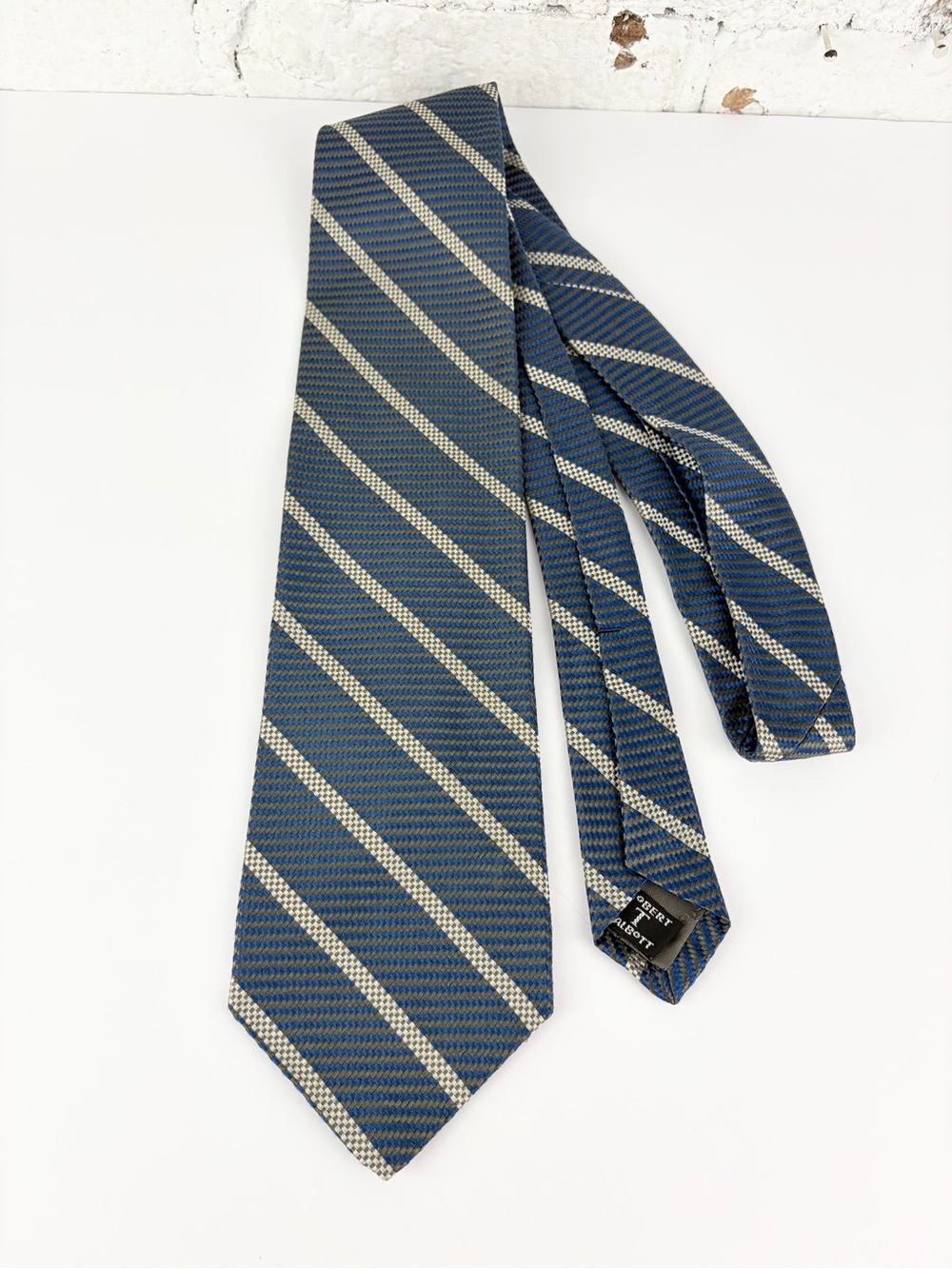 Robert Talbott Blue Striped Handsewn Silk Best Of Class Blue Mens Necktie